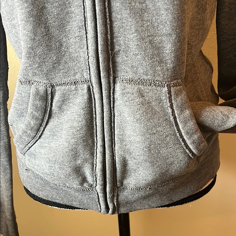 Hollister Gray Hoodie - Picture 3 of 5